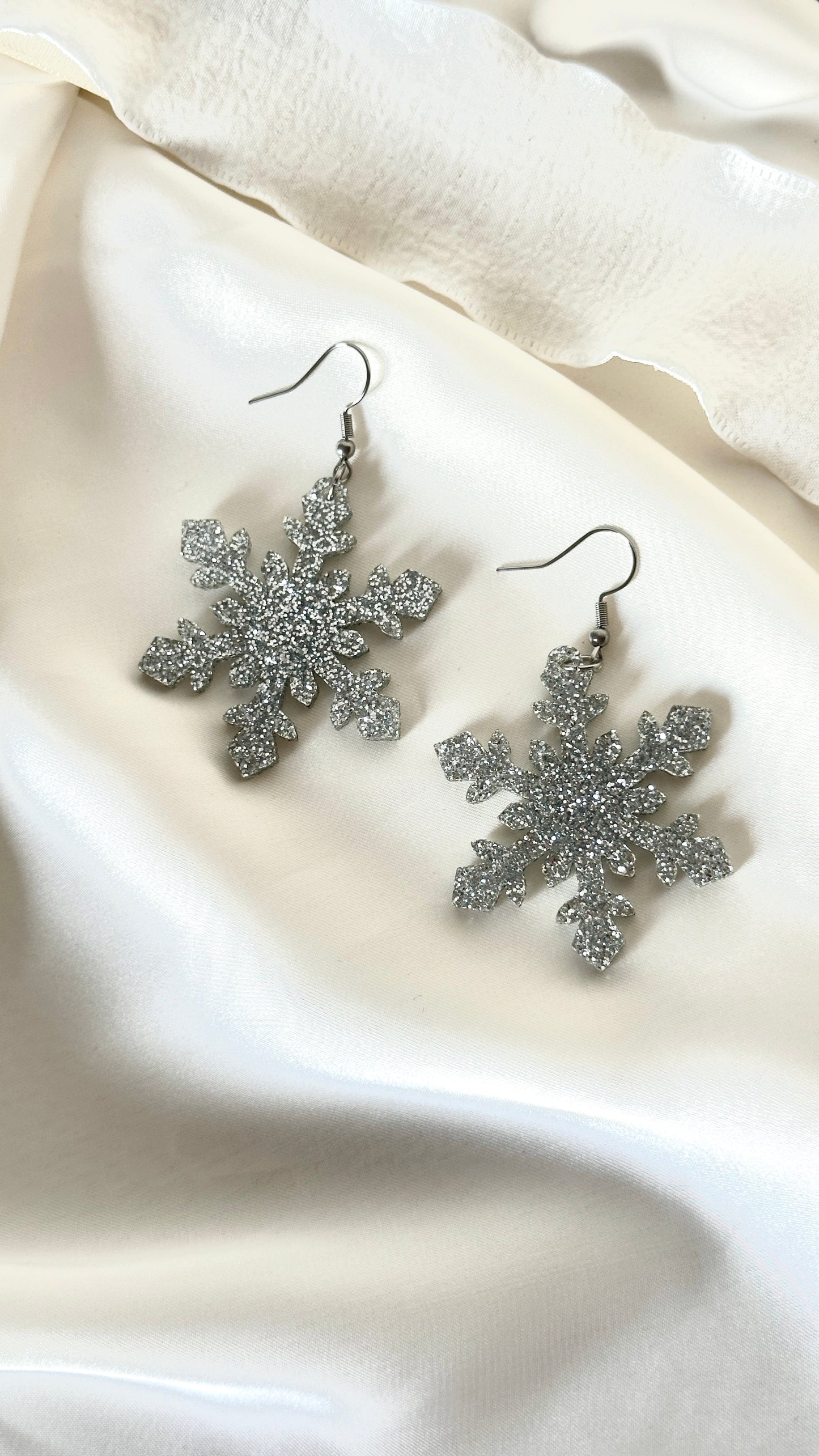 Lumi-korvakorut glitter